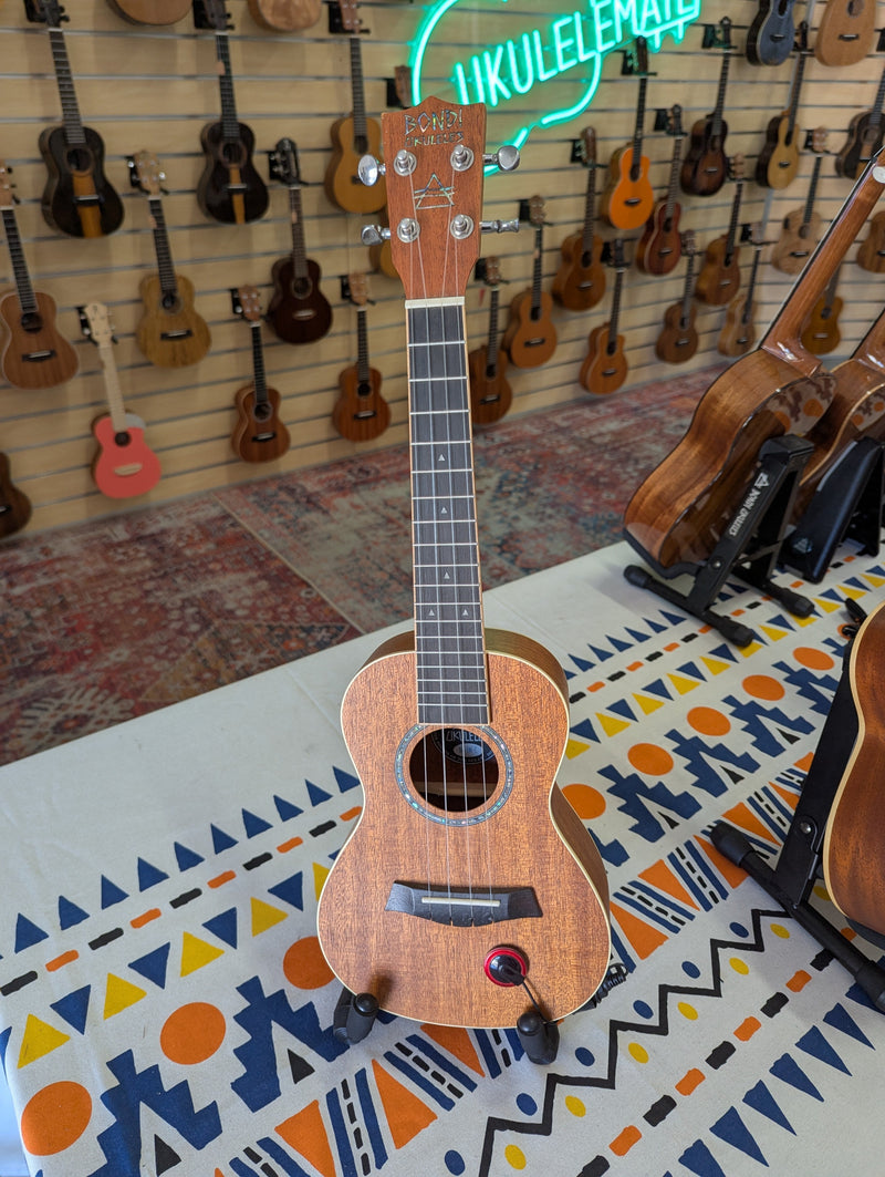 Bondi Arcadia Mahogany Concert Uke + Piezo Pickup