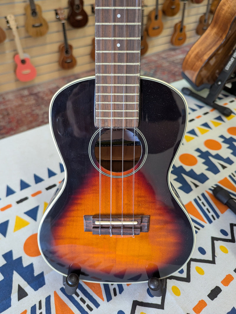 Flame Maple Tobacco Burst Concert Ukulele